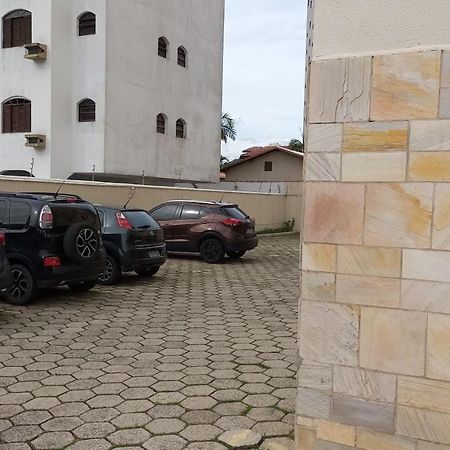 Apart. Martim De Sa - Pe Na Areia Caraguatatuba Esterno foto